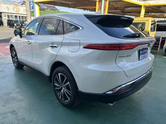 TOYOTA HARRIER HYBRID 2022 Image 31