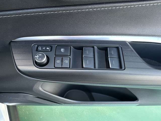 TOYOTA HARRIER HYBRID 2022 Image 31