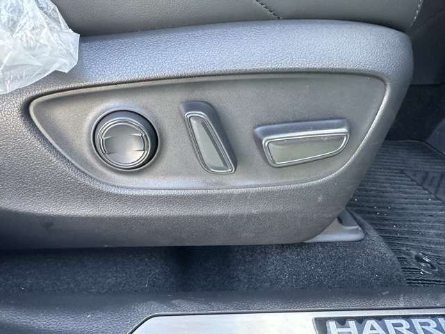 TOYOTA HARRIER HYBRID 2022 Image 31