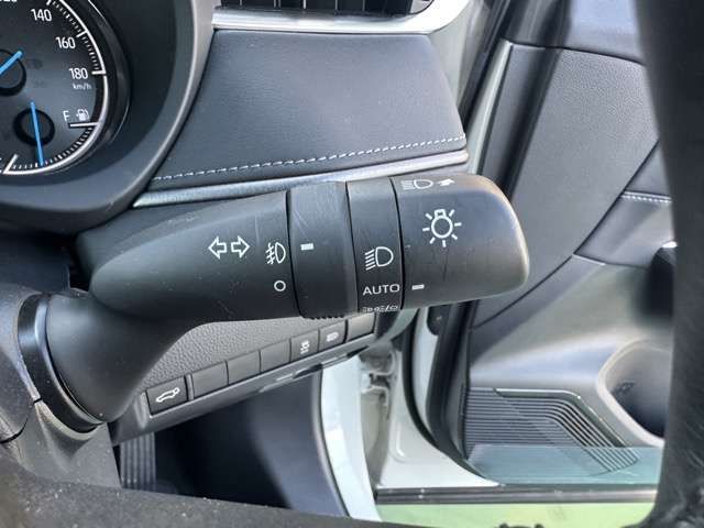 TOYOTA HARRIER HYBRID 2022 Image 31