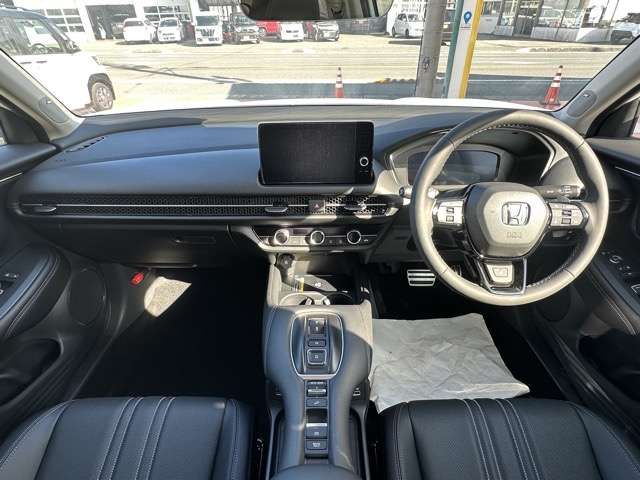 HONDA ZR-V E:HEV 2025 Image 31