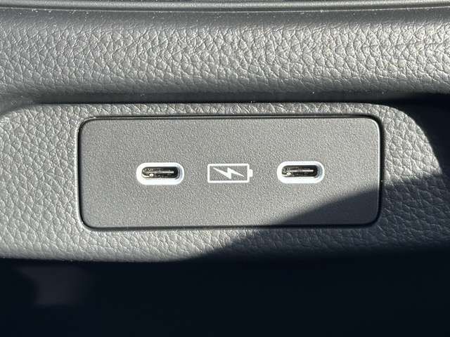 HONDA ZR-V E:HEV 2025 Image 31