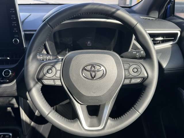 TOYOTA COROLLA CROSS HYBRID 2023 Image 31