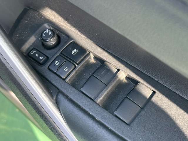 TOYOTA COROLLA CROSS HYBRID 2023 Image 31