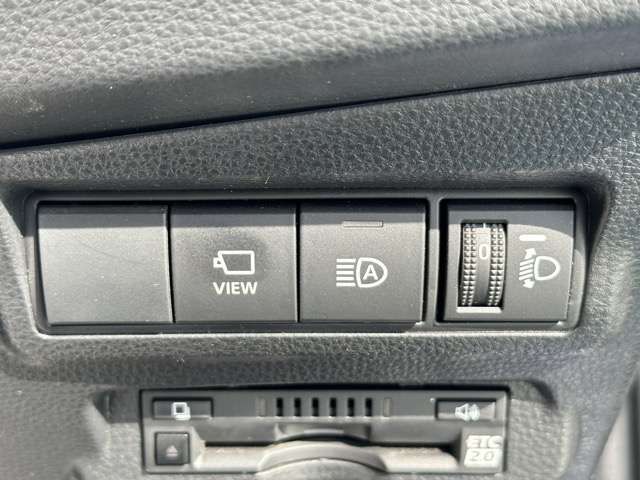 TOYOTA COROLLA CROSS HYBRID 2023 Image 31