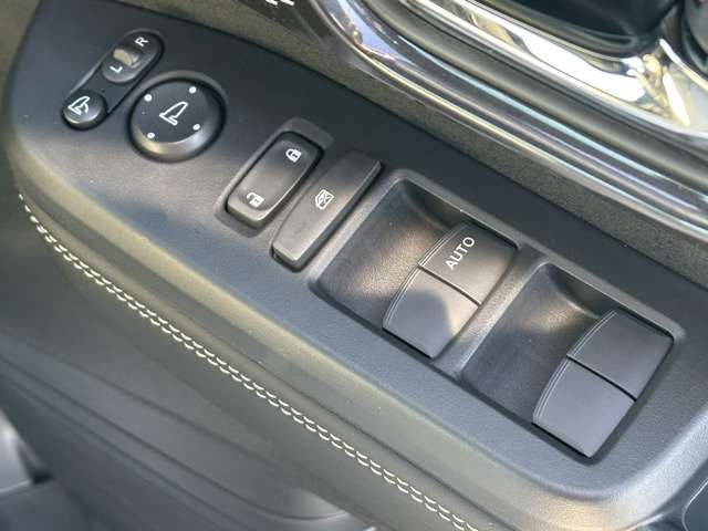 HONDA N BOX CUSTOM 2025 Image 31