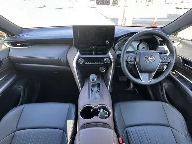 TOYOTA HARRIER HYBRID 2023 Image 31