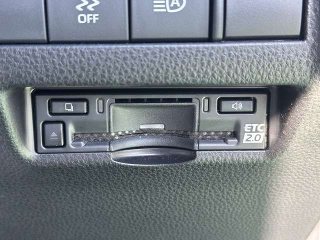 TOYOTA HARRIER HYBRID 2023 Image 31