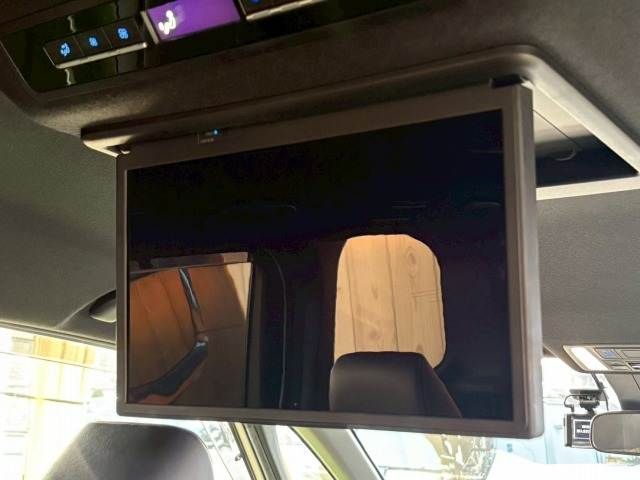 TOYOTA VOXY HYBRID 2023 Image 31