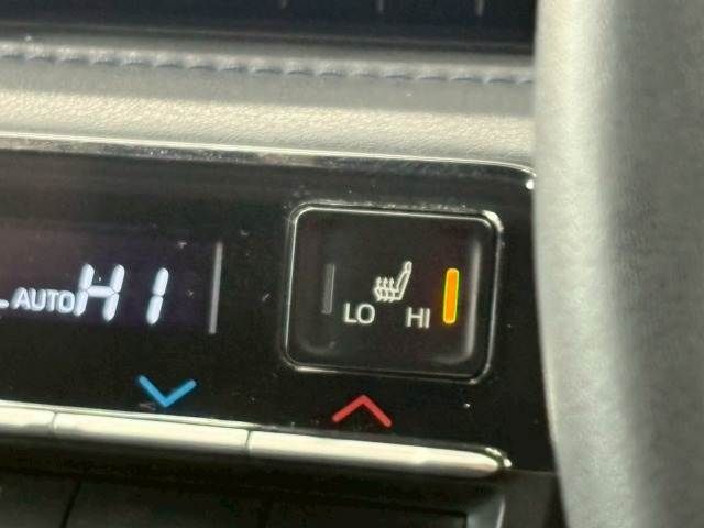 TOYOTA VOXY HYBRID 2023 Image 31