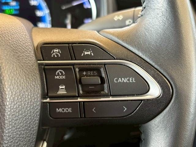 TOYOTA VOXY HYBRID 2023 Image 31