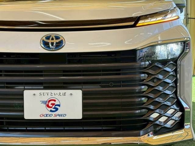 TOYOTA VOXY HYBRID 2023 Image 31