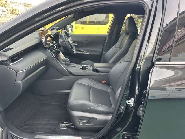 TOYOTA HARRIER HYBRID 2025 Image 31