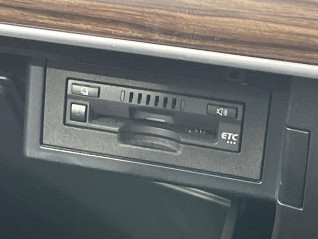 TOYOTA LANDCRUISER PRADO 2023 Image 31