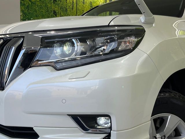 TOYOTA LANDCRUISER PRADO 2023 Image 31