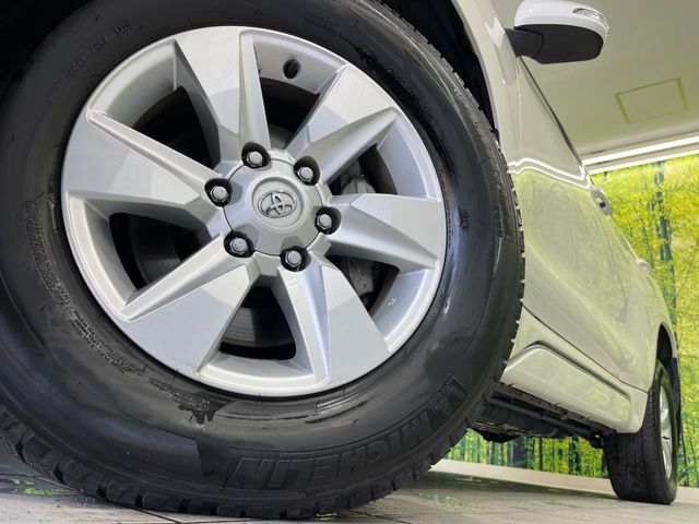 TOYOTA LANDCRUISER PRADO 2023 Image 31