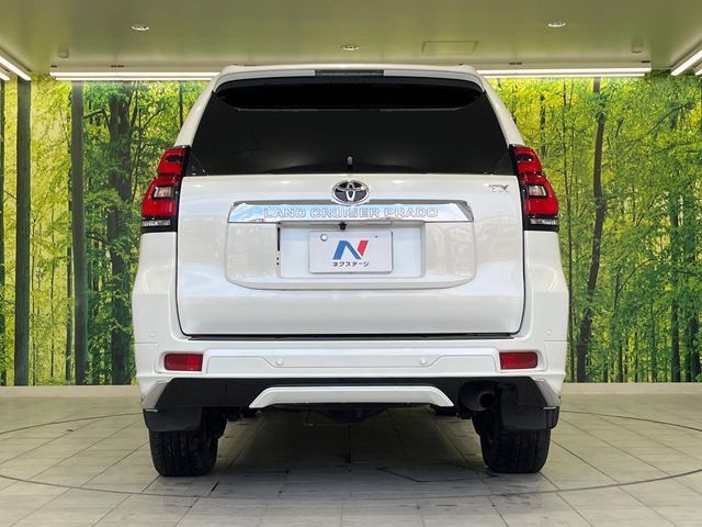TOYOTA LANDCRUISER PRADO 2023 Image 31