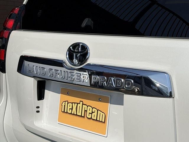 TOYOTA LANDCRUISER PRADO 2020 Image 31