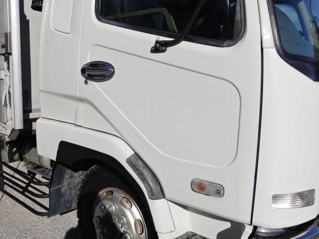 MITSUBISHI FUSOU FIGHTER 2007 Image 31