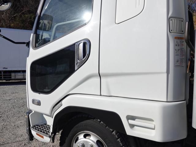 MITSUBISHI FUSOU FIGHTER 2007 Image 31