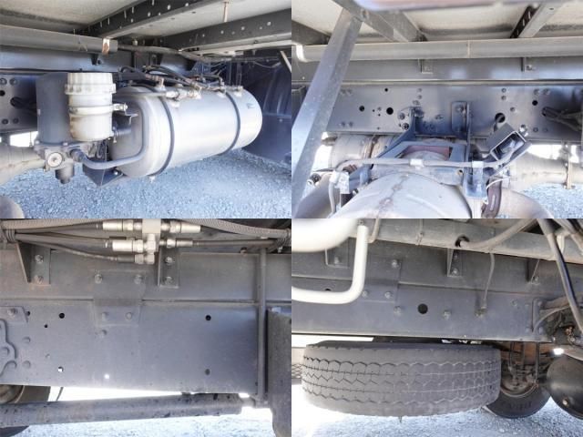 MITSUBISHI FUSOU FIGHTER 2015 Image 31