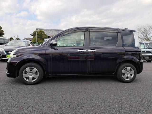 TOYOTA SIENTA 2013 Image 31