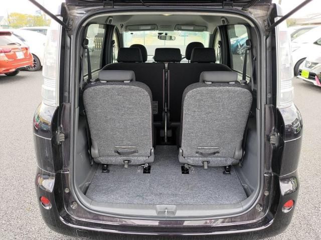 TOYOTA SIENTA 2013 Image 31