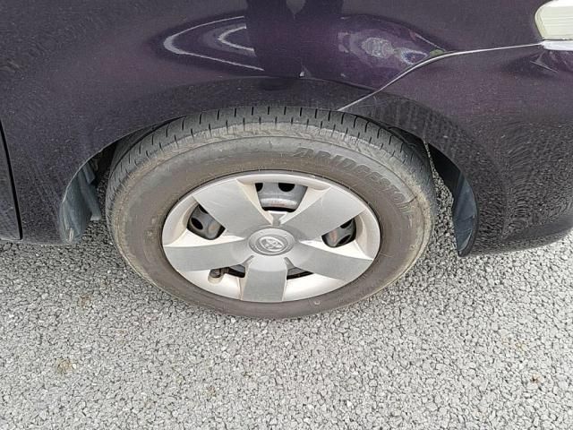 TOYOTA SIENTA 2013 Image 31