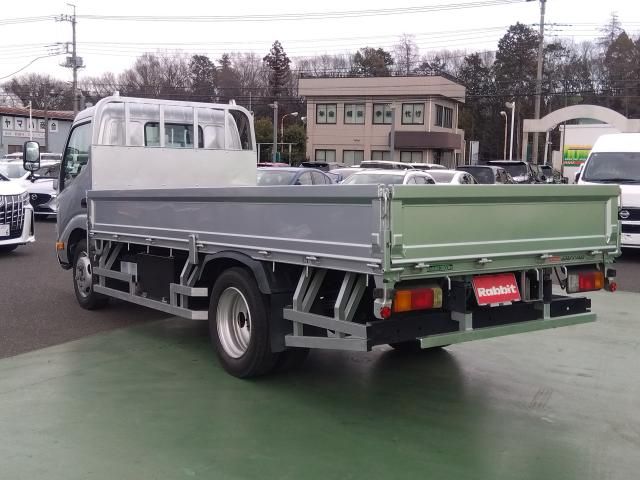 HINO DUTRO 2019 Image 31