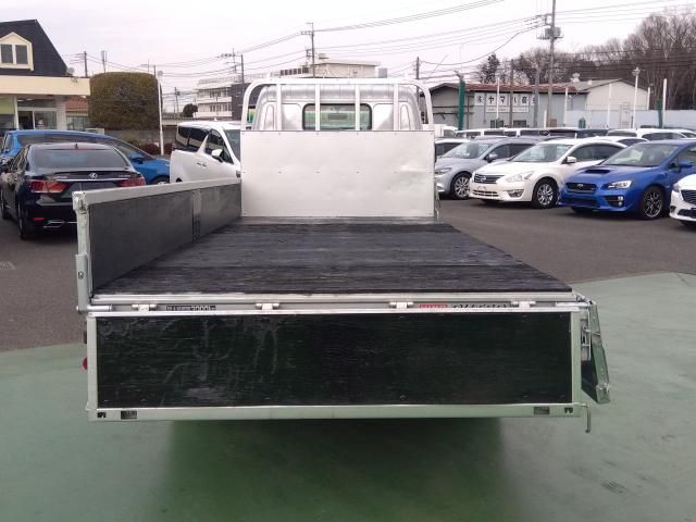 HINO DUTRO 2019 Image 31