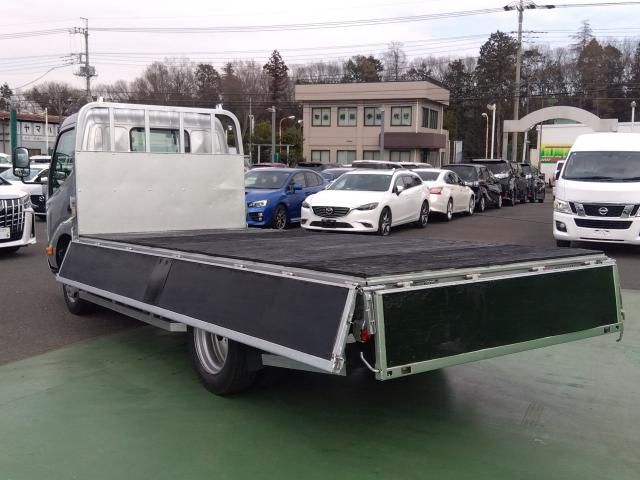 HINO DUTRO 2019 Image 31