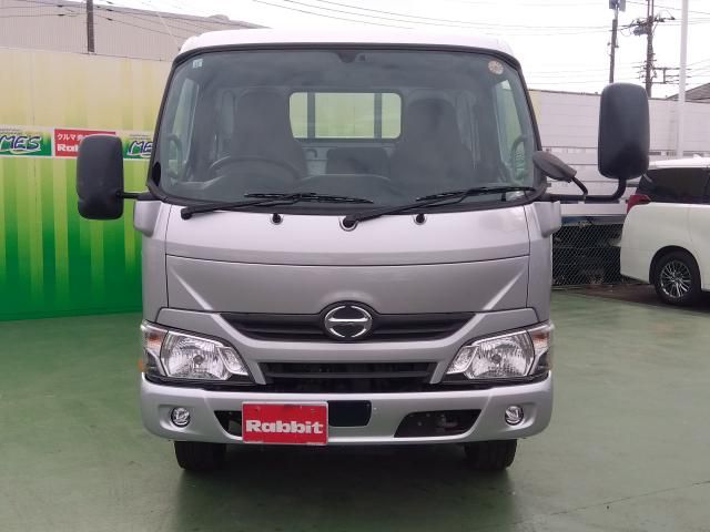 HINO DUTRO 2019 Image 31