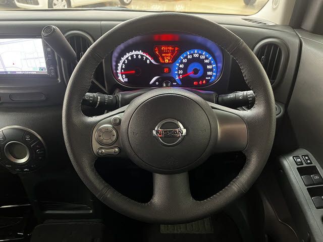 NISSAN CUBE 2017 Image 31