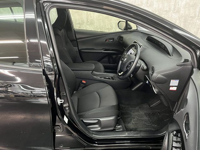 TOYOTA PRIUS 2020 Image 31