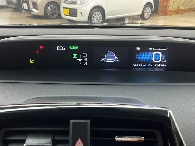 TOYOTA PRIUS 2020 Image 31