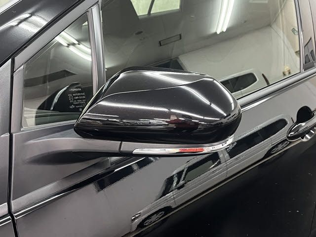 TOYOTA PRIUS 2020 Image 31