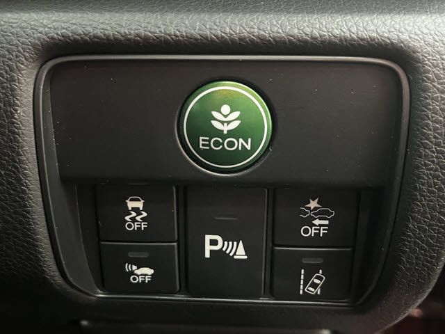 HONDA ACCORD HYBRID 2016 Image 31