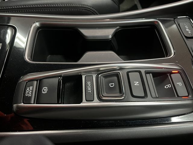 HONDA ACCORD HYBRID 2016 Image 31