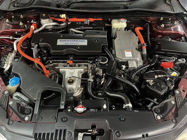 HONDA ACCORD HYBRID 2016 Image 31