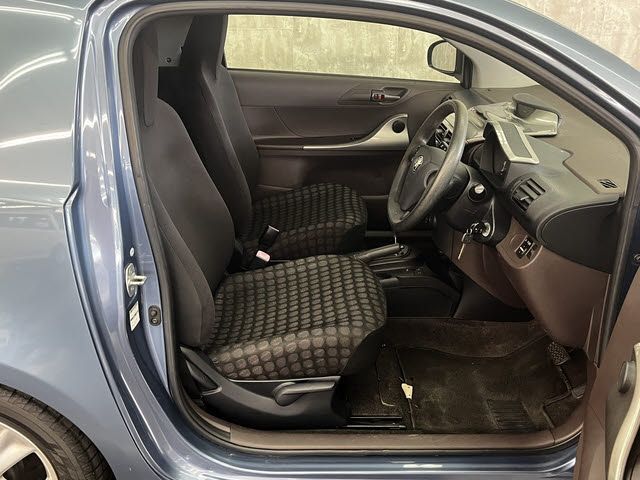 TOYOTA IQ 2009 Image 31