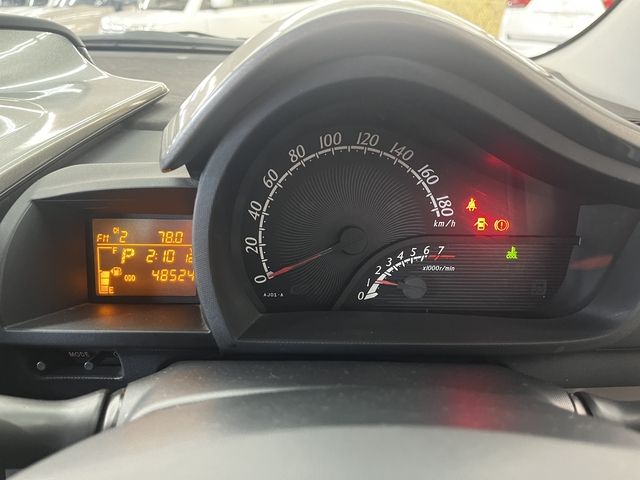 TOYOTA IQ 2009 Image 31