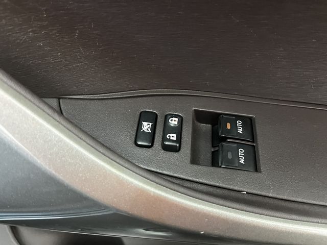 TOYOTA IQ 2009 Image 31