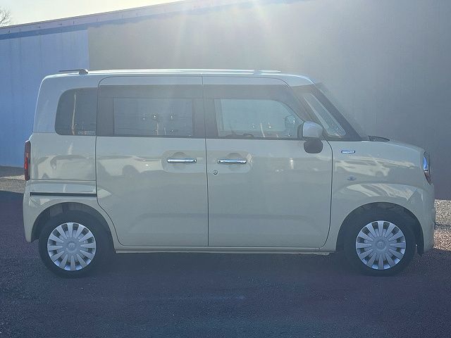 SUZUKI WAGON R SMILE 2024 Image 31
