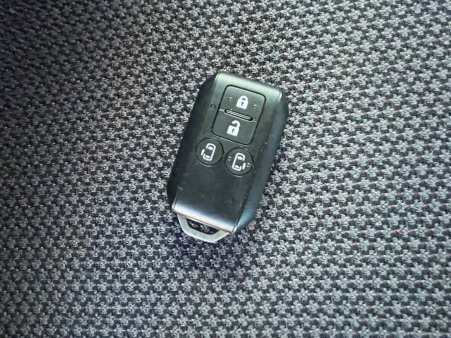 SUZUKI WAGON R SMILE 2024 Image 31