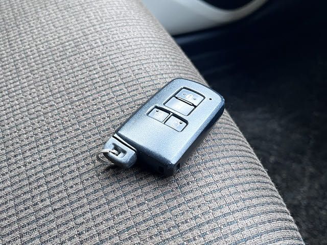 TOYOTA SIENTA 2015 Image 31