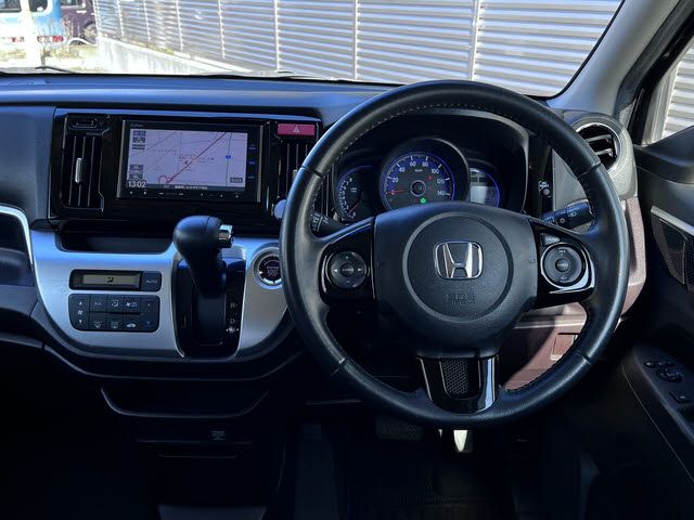 HONDA N-WGN CUSTOM 2013 Image 31