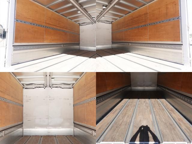 MITSUBISHI FUSOU FIGHTER 2015 Image 31