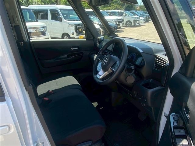 NISSAN ROOX 2024 Image 31