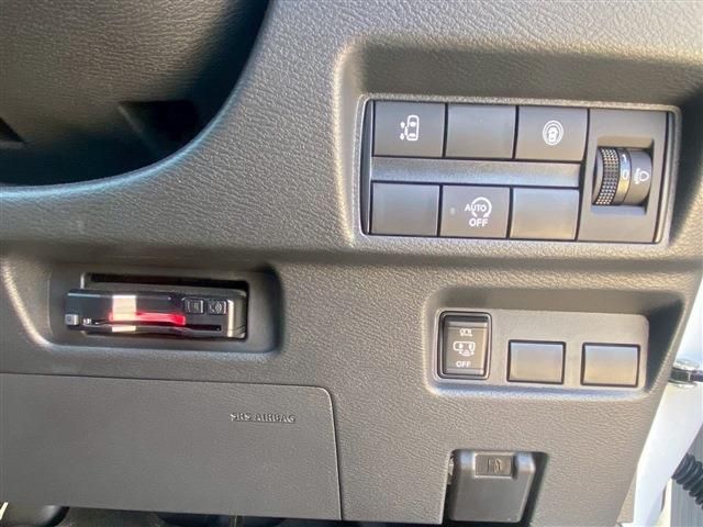 NISSAN ROOX 2024 Image 31