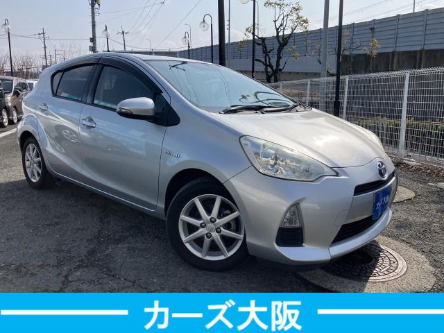 TOYOTA AQUA 2013 Image 31